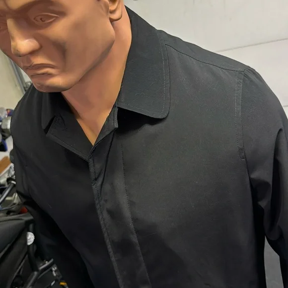 rain-proof warm overcoat - so stylish - in excellent condition Men